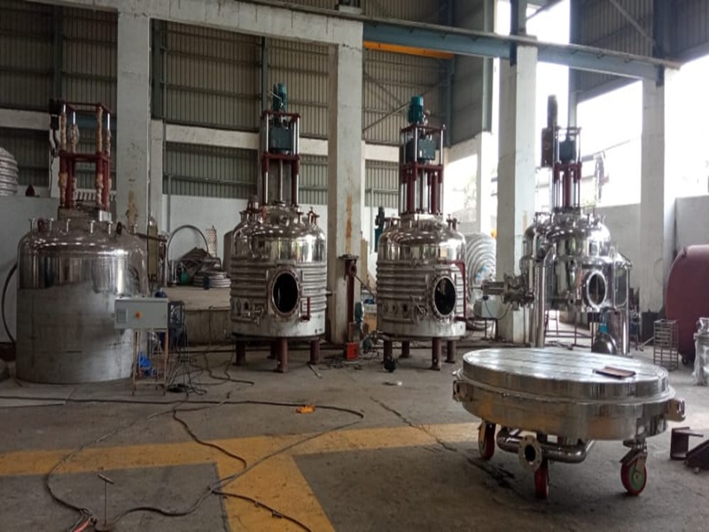 Agitated Nutsche Filter Dryer